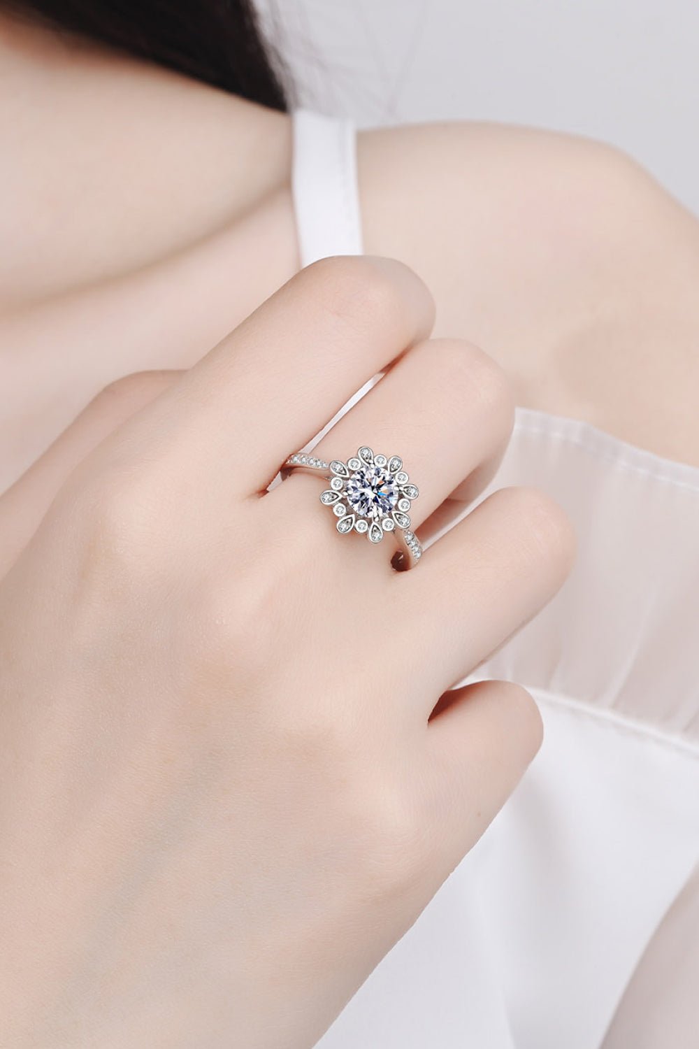 Can't Stop Your Shine 925 Sterling Silver Moissanite Ring - DunbiBeauty, LLC