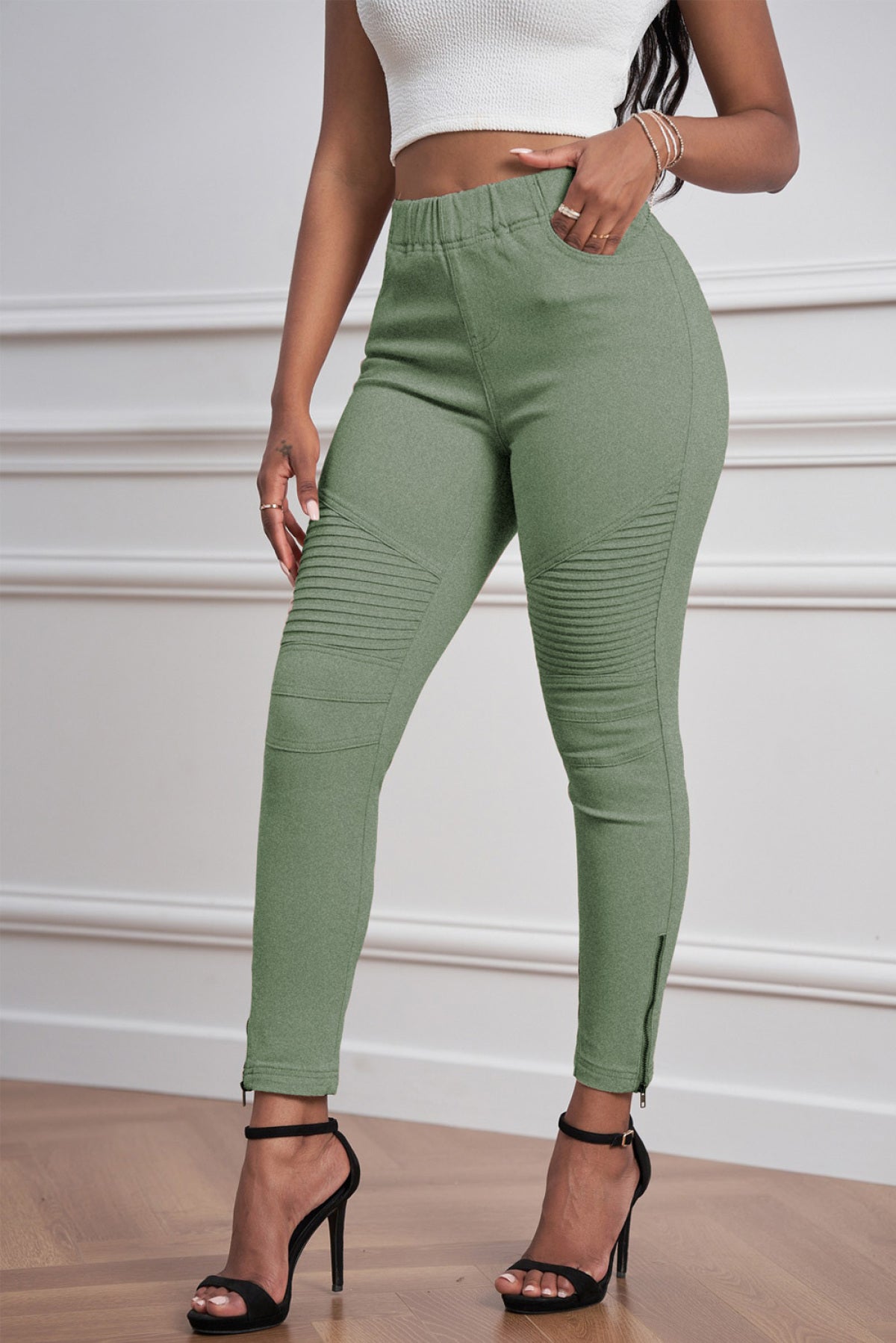 Cropped Moto Jeggings - DunbiBeauty, LLC