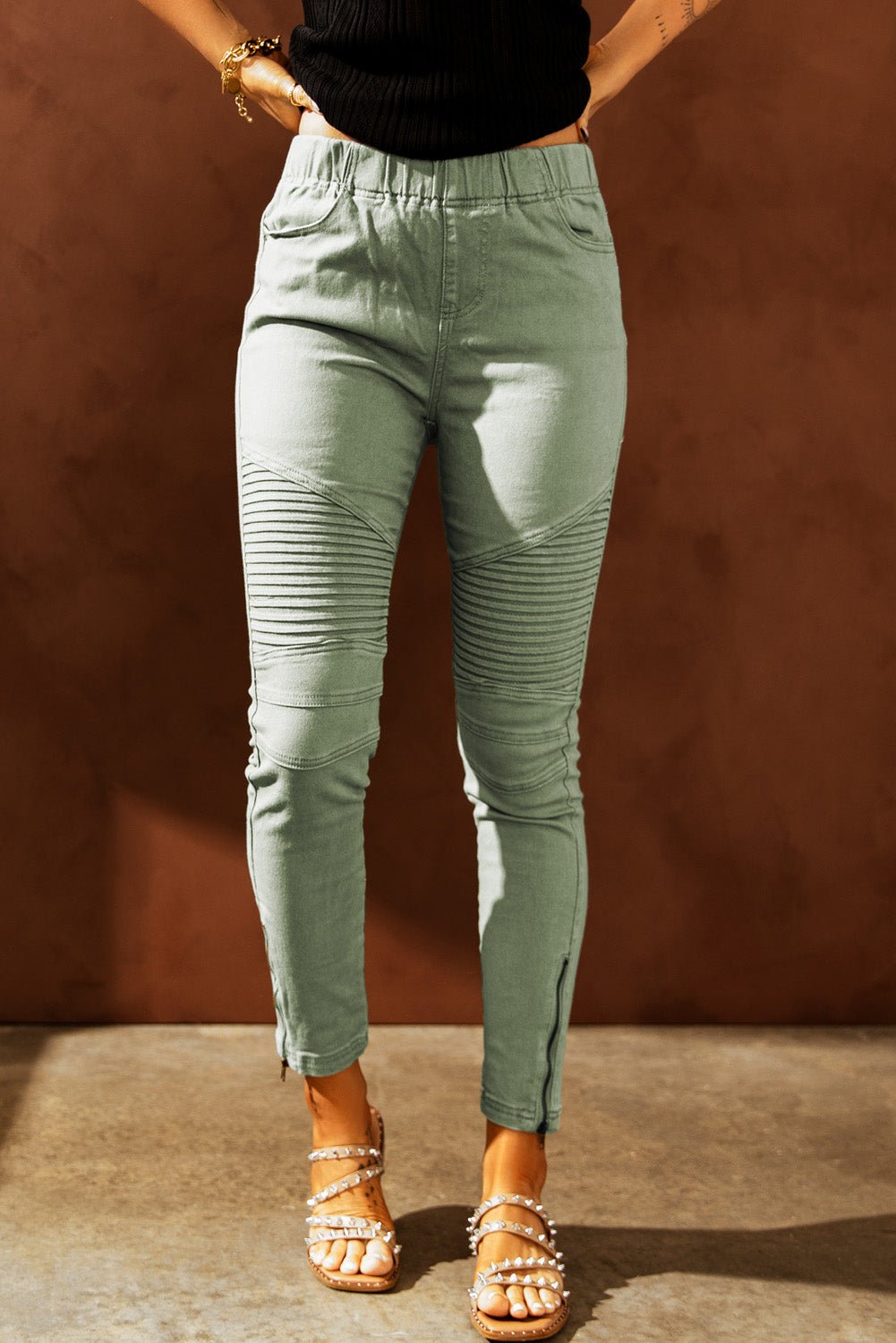 Cropped Moto Jeggings - DunbiBeauty, LLC