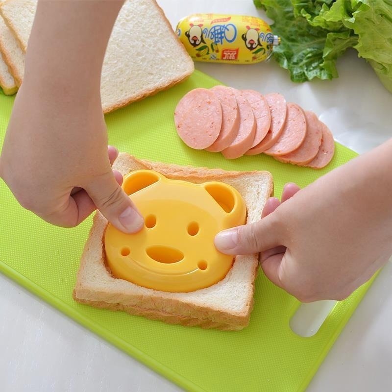 Cute Heart Shape Sandwich Cutter Bread Mold Toast Maker Cake Cookie Cutter Kitchen Breakfast Dessert DIY Tool - DunbiBeauty, LLC