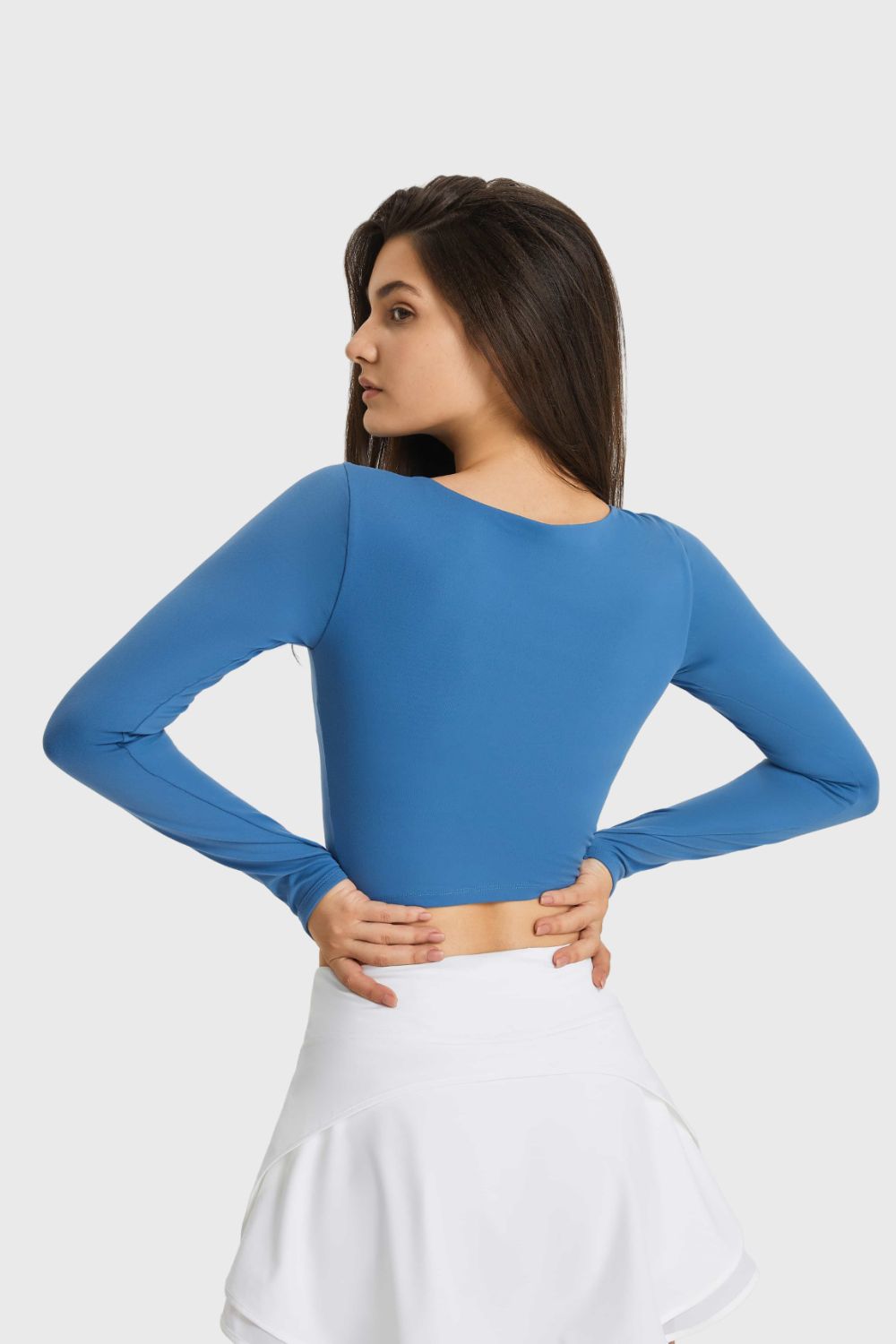 Cutout Long Sleeve Cropped Sports Top - DunbiBeauty, LLC