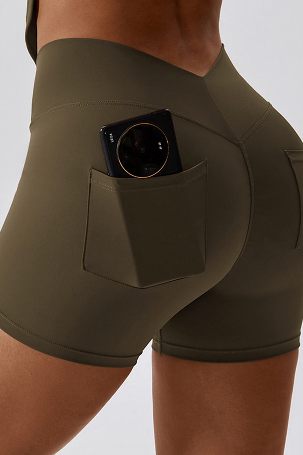 Wide Waistband Back Pocket Sports Shorts