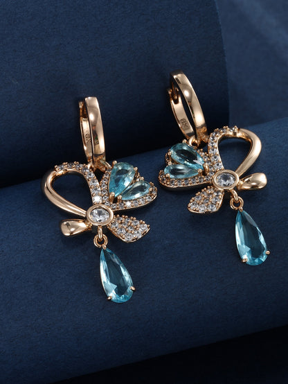 A pair of stylish simple all-in-one imitation jeweled square earrings for women on daily dates for Halloween and Christmas wear