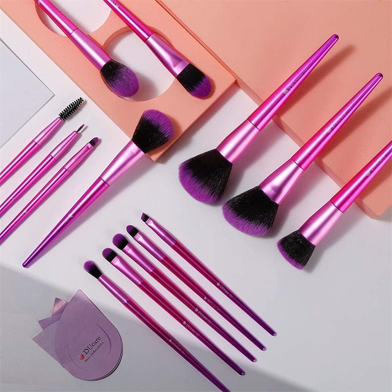 DUcare Makeup Brushes 15Pcs Rose Makeup Brush Set Synthetic Hair for Eyeshadow Eyeliner Foundation Powder Blush Makeup Cosmetic - DunbiBeauty, LLC