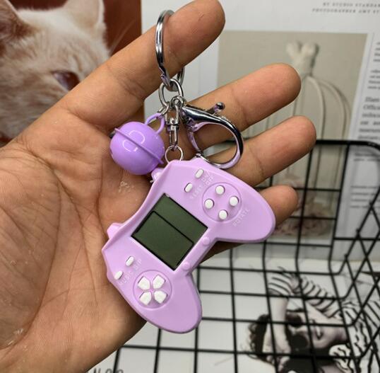 ⚠️🚨🔊 Retro Game Console Keychain Built-in 7 Games Zendrop