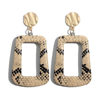 Flatfoosie Women's Animal Theme PU Leather Earrings - DunbiBeauty, LLC