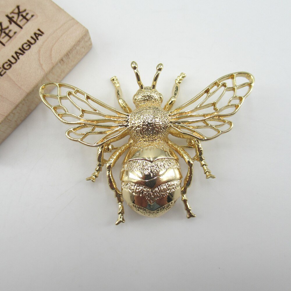 Gold Plated Copper Bee Brooch - DunbiBeauty, LLC