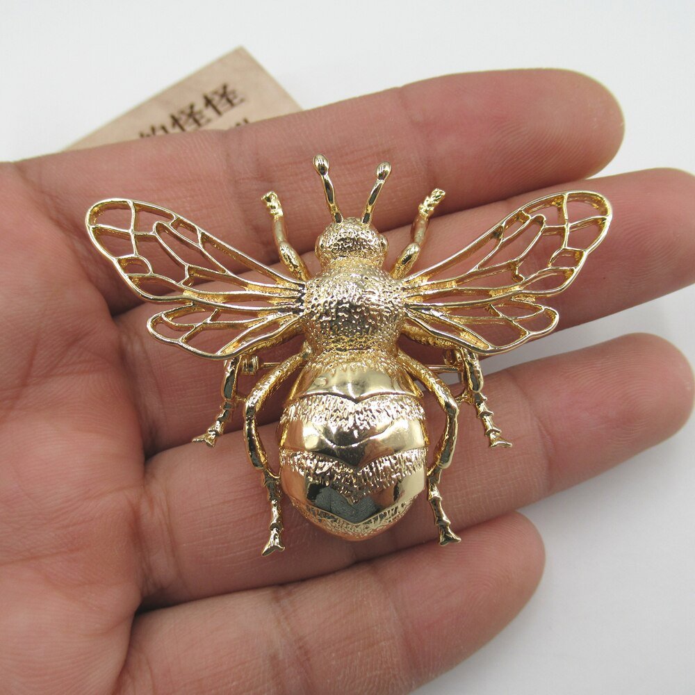 Gold Plated Copper Bee Brooch - DunbiBeauty, LLC