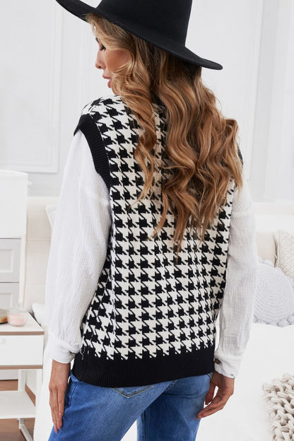 Houndstooth Vest Cardigan - DunbiBeauty, LLC