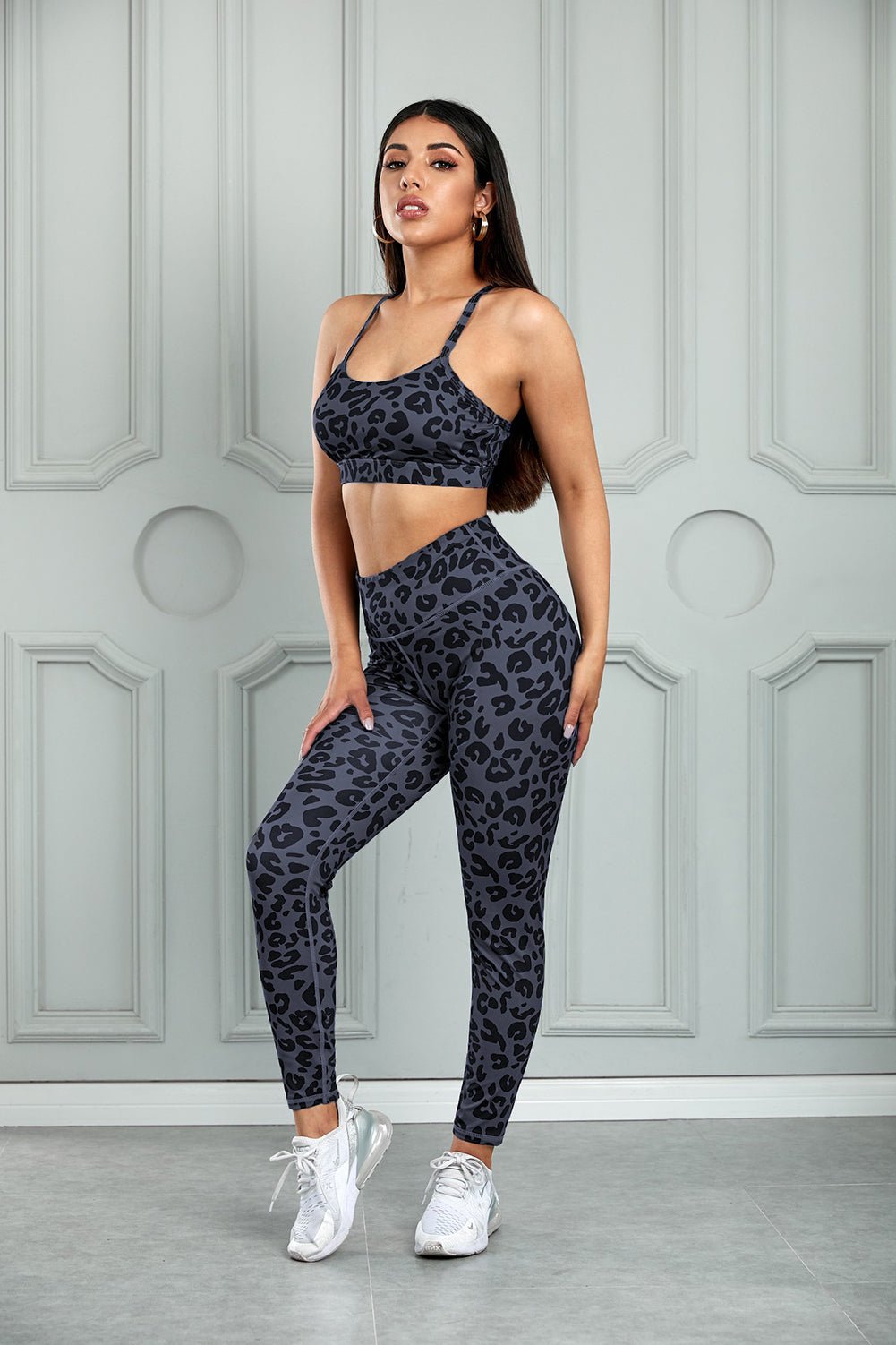 Leopard Sports Bra and Leggings Set - DunbiBeauty, LLC