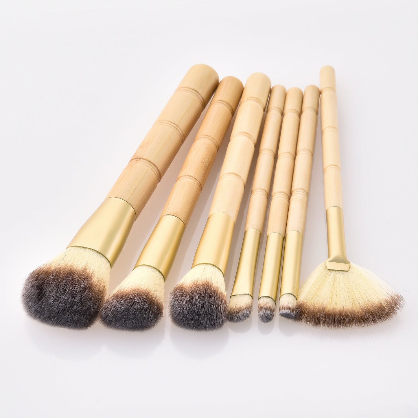 Makeup Brushes with Wood Handles 7 Pieces - DunbiBeauty, LLC