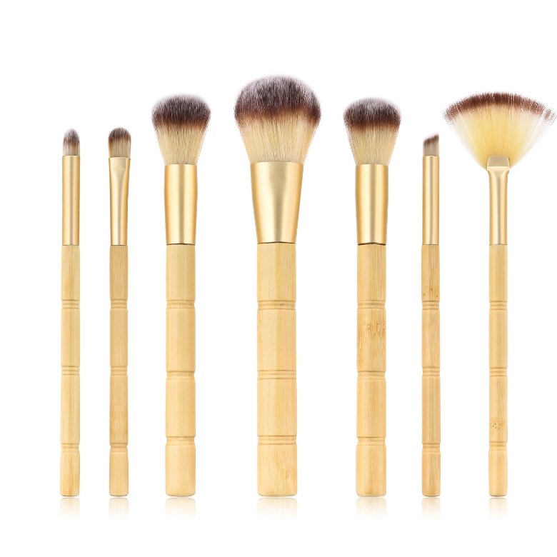 Makeup Brushes with Wood Handles 7 Pieces - DunbiBeauty, LLC